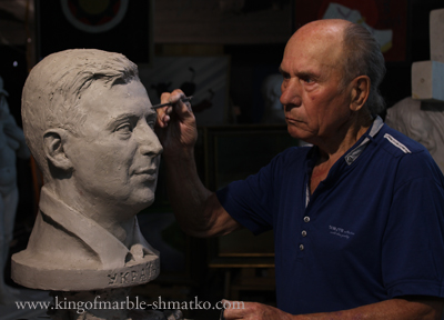 The King of Marble, Nikolai Shmatko presented a bust of the President of Ukraine Vladimir Zelenskyi.